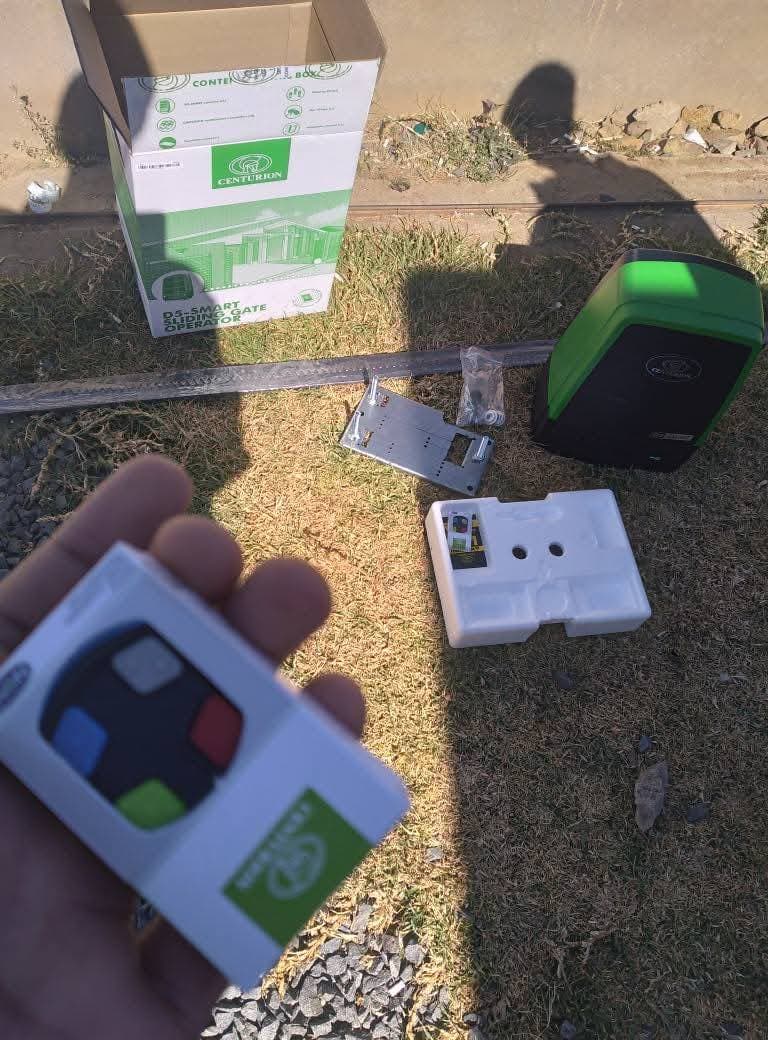 Gate and Garage Automation